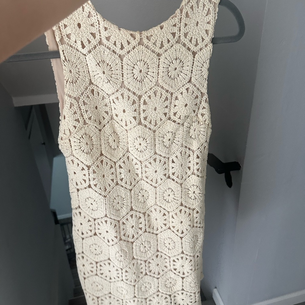 Alice and Olivia nude dress size 2